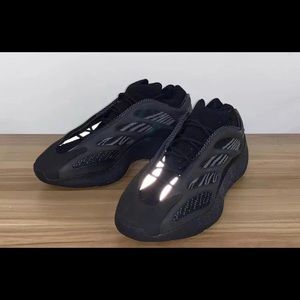 I’m selling gently worn all black yeezy 700 shoes